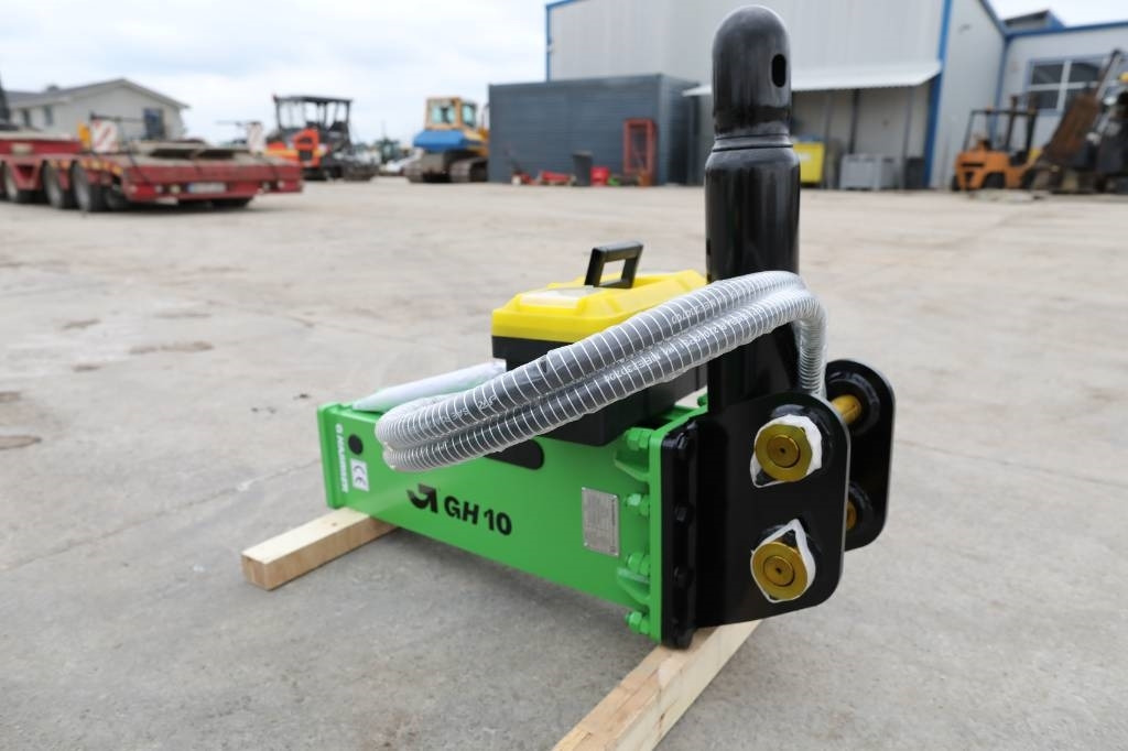G Hammer GH 10 - Power, Not Noise! - Marteau hydraulique pour Engins de chantier: photos 4 G Hammer GH 10 - Power, Not Noise! - Marteau hydraulique pour Engins de chantier: photos 4