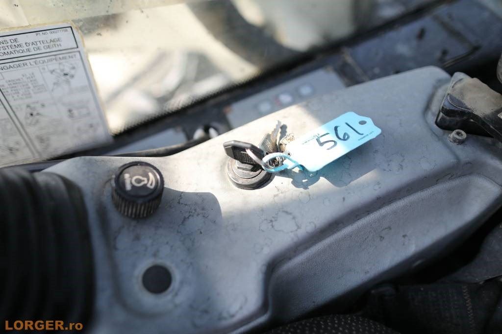 Pelle sur pneus Liebherr A 914: photos 12