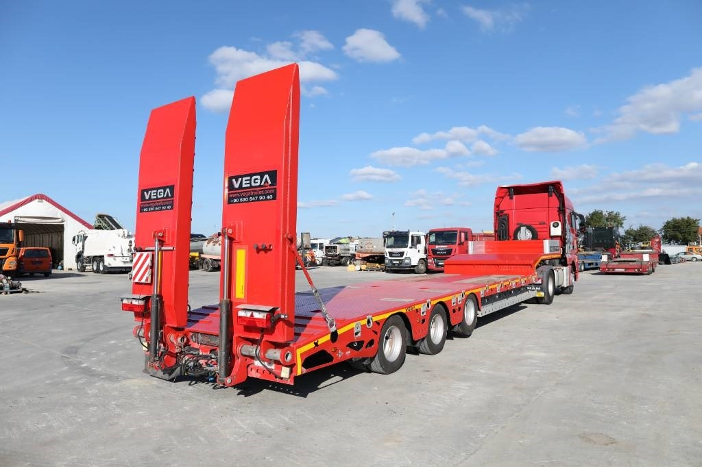 MAN TGX 18.500 4x2 LLS + Trailer Vega 3 axel lowbed - Tracteur routier: photos 3 MAN TGX 18.500 4x2 LLS + Trailer Vega 3 axel lowbed - Tracteur routier: photos 3