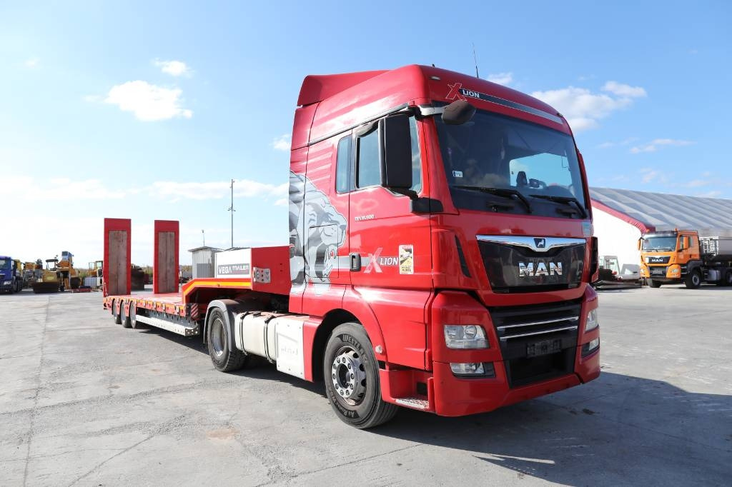 MAN TGX 18.500 4x2 LLS + Trailer Vega 3 axel lowbed - Tracteur routier: photos 1 MAN TGX 18.500 4x2 LLS + Trailer Vega 3 axel lowbed - Tracteur routier: photos 1