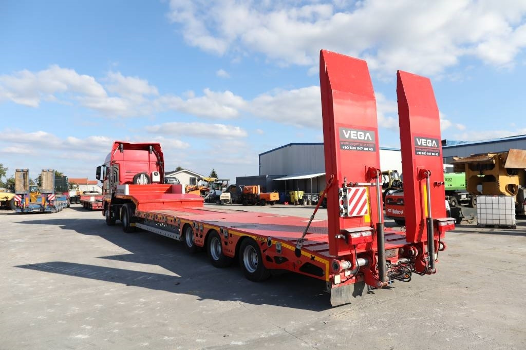 MAN TGX 18.500 4x2 LLS + Trailer Vega 3 axel lowbed - Tracteur routier: photos 5 MAN TGX 18.500 4x2 LLS + Trailer Vega 3 axel lowbed - Tracteur routier: photos 5