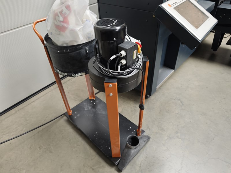 Bourg CP BB 3002 | 2.6Mio - Relieuse: photos 4 Bourg CP BB 3002 | 2.6Mio - Relieuse: photos 4