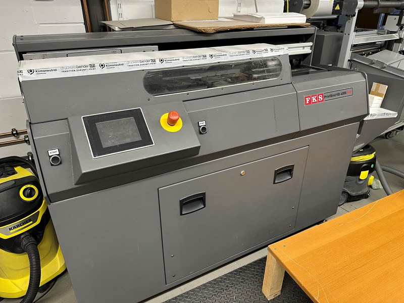 FKS KB-4000 PUR - Relieuse: photos 1 FKS KB-4000 PUR - Relieuse: photos 1