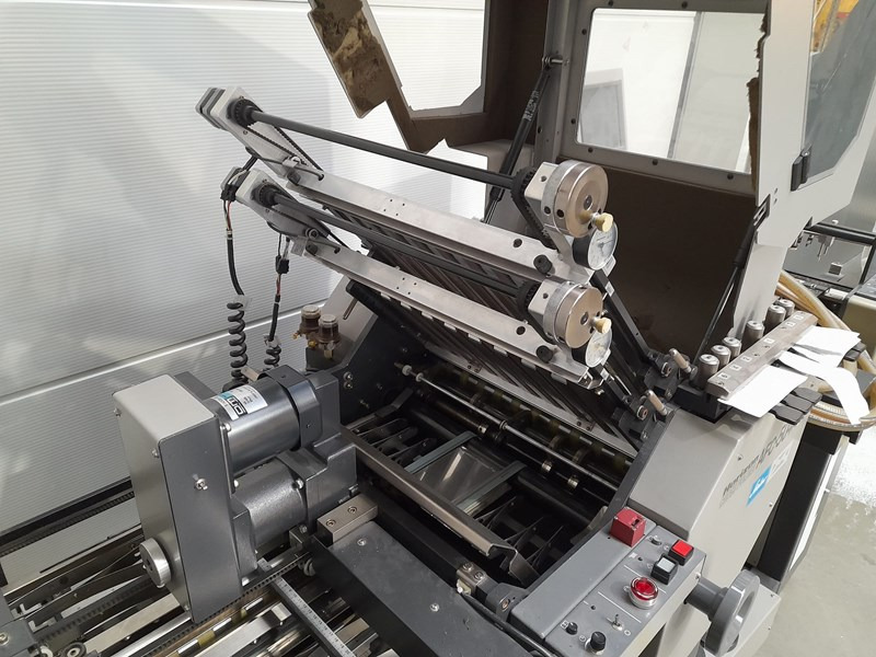 Horizon AFC-504 AKT | folder | 4 | 2001 | - Plieuse de bureau: photos 4 Horizon AFC-504 AKT | folder | 4 | 2001 | - Plieuse de bureau: photos 4