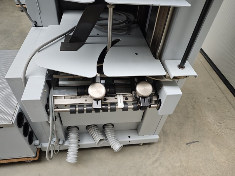 Horizon VAC-60Hc | 2010 - Machine d'impression: photos 2 Horizon VAC-60Hc | 2010 - Machine d'impression: photos 2