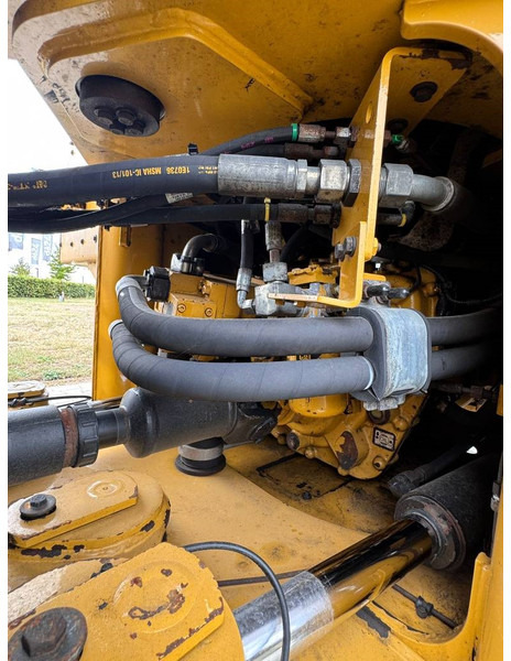 Chargeuse sur pneus Cat 938 M: photos 16