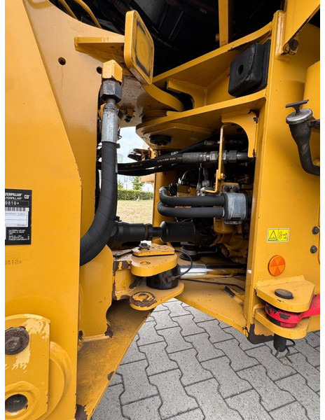 Chargeuse sur pneus Cat 938 M: photos 14