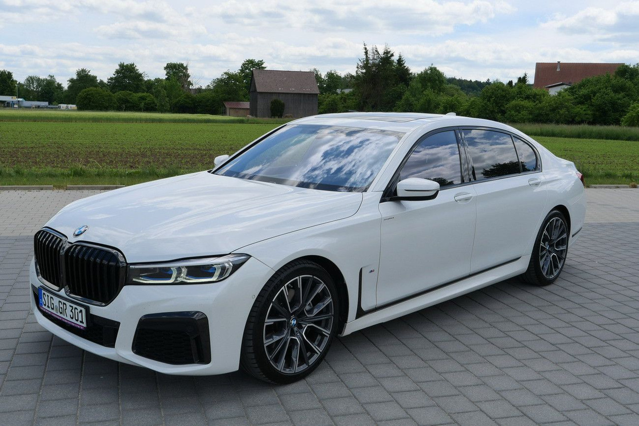 BMW 730Ld XDRIVE /VOLL/REAR ENTERT. /LANGSTRECKE 48V - Berline: photos 2 BMW 730Ld XDRIVE /VOLL/REAR ENTERT. /LANGSTRECKE 48V - Berline: photos 2