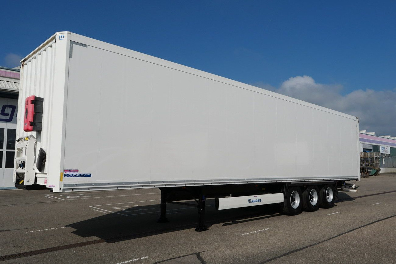 Krone SD 27/ DOPPELSTOCK 33/66 / ZURRLEISTE / BPW - Semi-remorque fourgon: photos 4 Krone SD 27/ DOPPELSTOCK 33/66 / ZURRLEISTE / BPW - Semi-remorque fourgon: photos 4