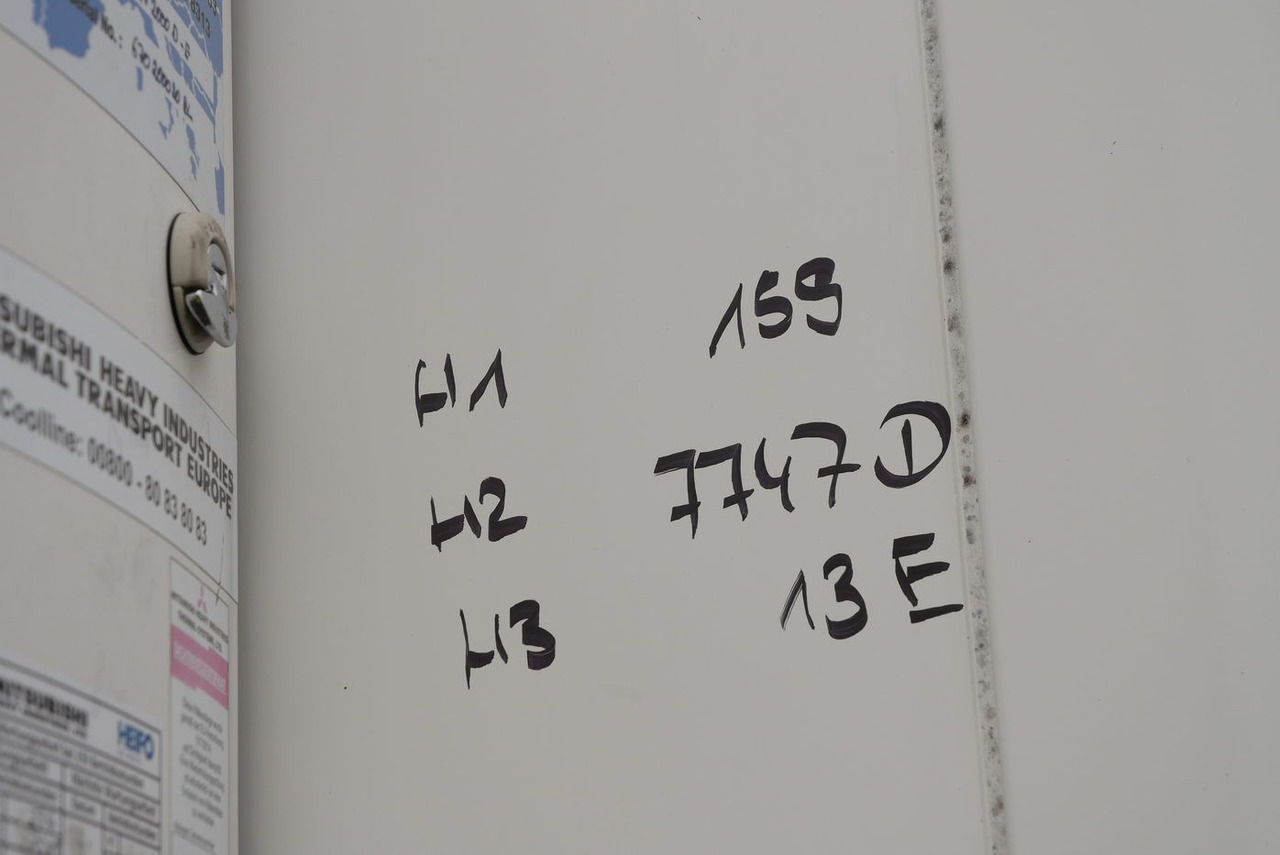 Semi-remorque frigorifique Krone SZ 18/CITY  ZWANGSGELENKT / LBW 2 TO/MITSUBISHI: photos 10