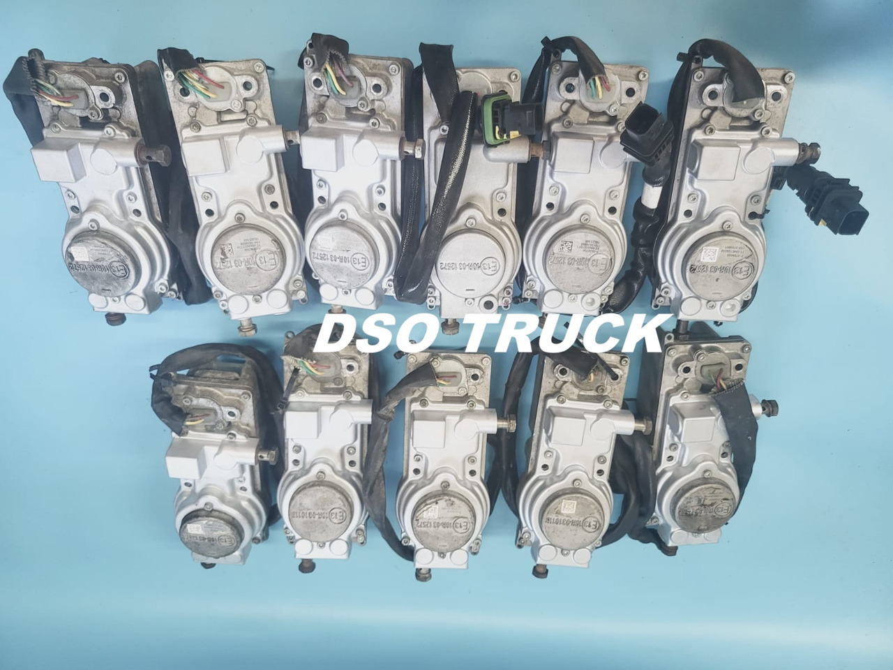 VGT/VTG Nastawnik Zawor TURBINY Sterownik Actuator DAF VGT/VTG Nastawnik Zawor TURBINY Sterownik Actuator DAF - Turbocompresseur: photos 5 VGT/VTG Nastawnik Zawor TURBINY Sterownik Actuator DAF VGT/VTG Nastawnik Zawor TURBINY Sterownik Actuator DAF - Turbocompresseur: photos 5