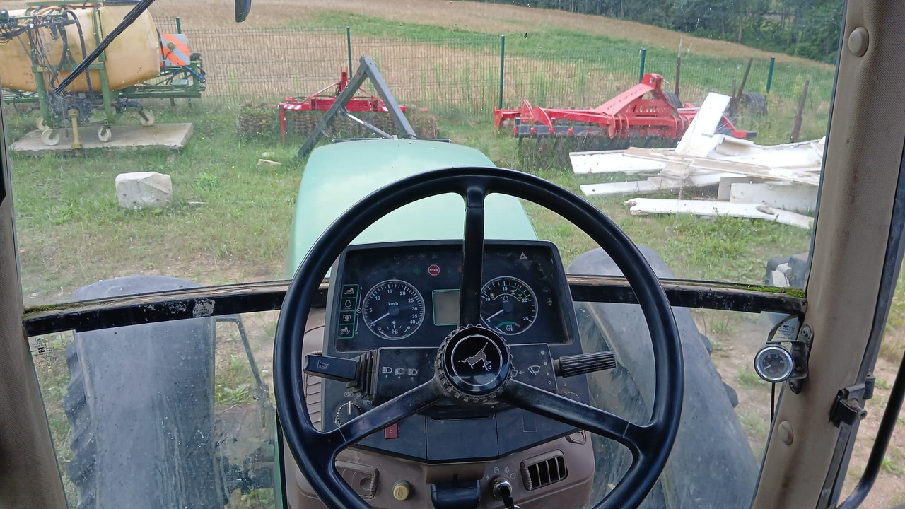 JOHN DEERE 7800 - Tracteur agricole: photos 5 JOHN DEERE 7800 - Tracteur agricole: photos 5