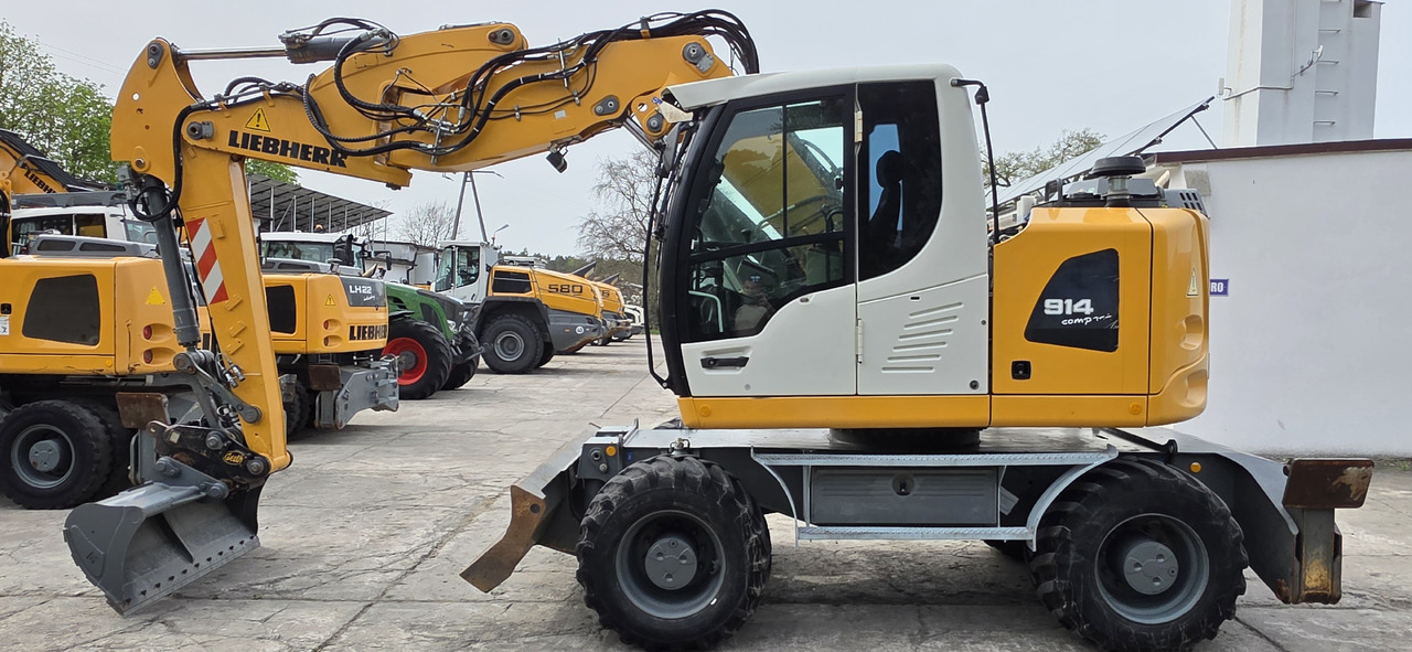 Liebherr A 914 COMPACT - Pelle sur pneus: photos 3 Liebherr A 914 COMPACT - Pelle sur pneus: photos 3