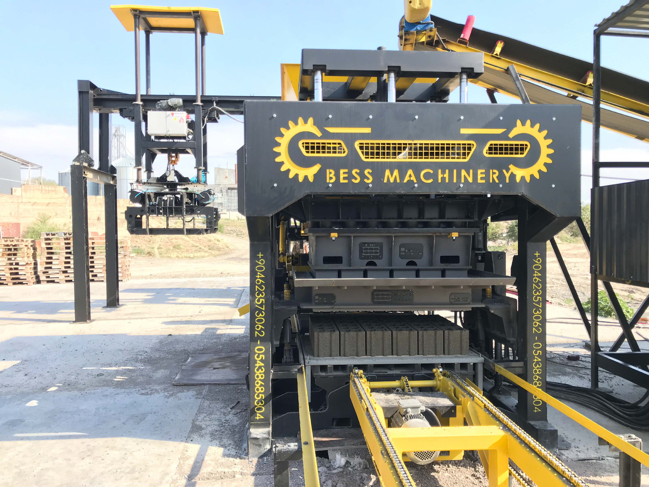 Hollow Block Making Machine | PRS-1200 Full Automatic - Pondeuse à parpaing: photos 1 Hollow Block Making Machine | PRS-1200 Full Automatic - Pondeuse à parpaing: photos 1