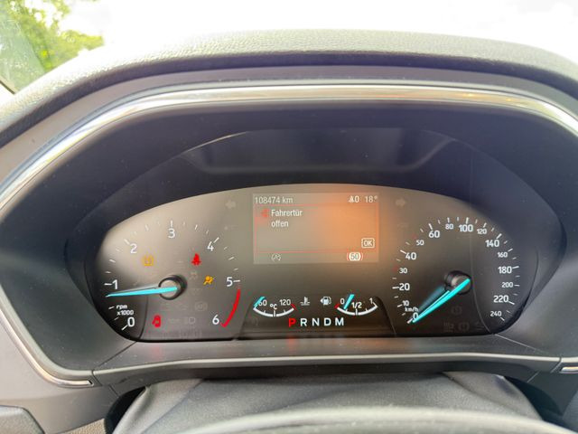 Voiture break Ford Focus Turnier Active: photos 14 Voiture break Ford Focus Turnier Active: photos 14