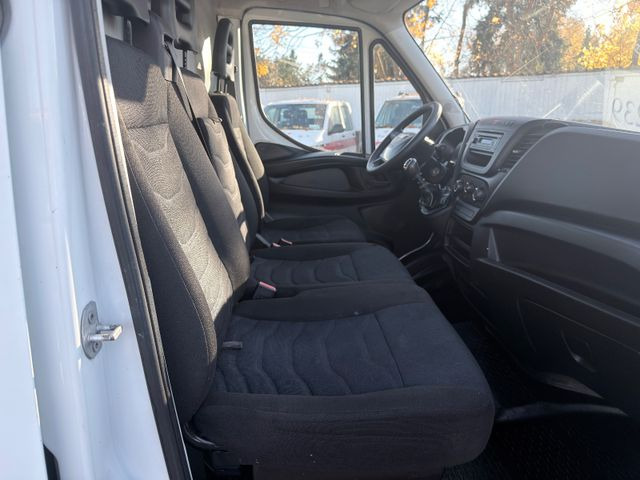 Fourgon utilitaire, Utilitaire double cabine Iveco Daily Kasten 35 S .: photos 12 Fourgon utilitaire, Utilitaire double cabine Iveco Daily Kasten 35 S .: photos 12