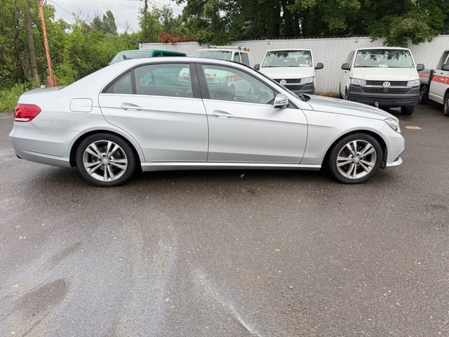 Mercedes-Benz E 300 E -Klasse Lim. E 300 BlueTec - Berline: photos 5 Mercedes-Benz E 300 E -Klasse Lim. E 300 BlueTec - Berline: photos 5