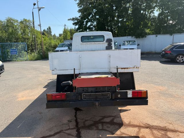 Mitsubishi Intercooler Canter - Utilitaire benne: photos 5 Mitsubishi Intercooler Canter - Utilitaire benne: photos 5