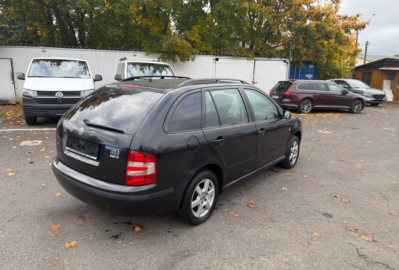 Skoda Fabia Combi Cool Edition - Voiture break: photos 4 Skoda Fabia Combi Cool Edition - Voiture break: photos 4