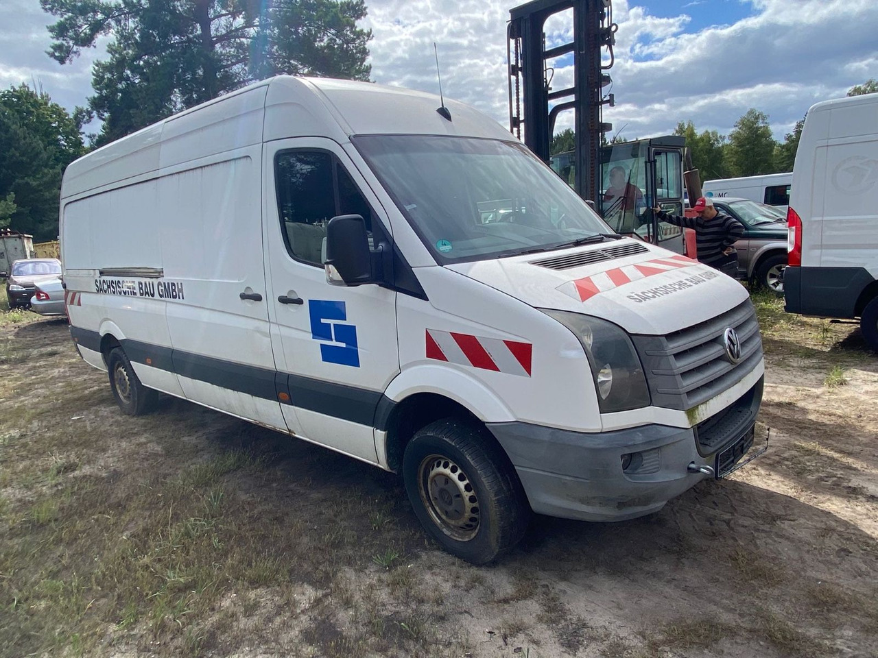 Volkswagen Crafter Kasten 35 lang L3H2 Hochdach - Fourgon utilitaire: photos 1 Volkswagen Crafter Kasten 35 lang L3H2 Hochdach - Fourgon utilitaire: photos 1