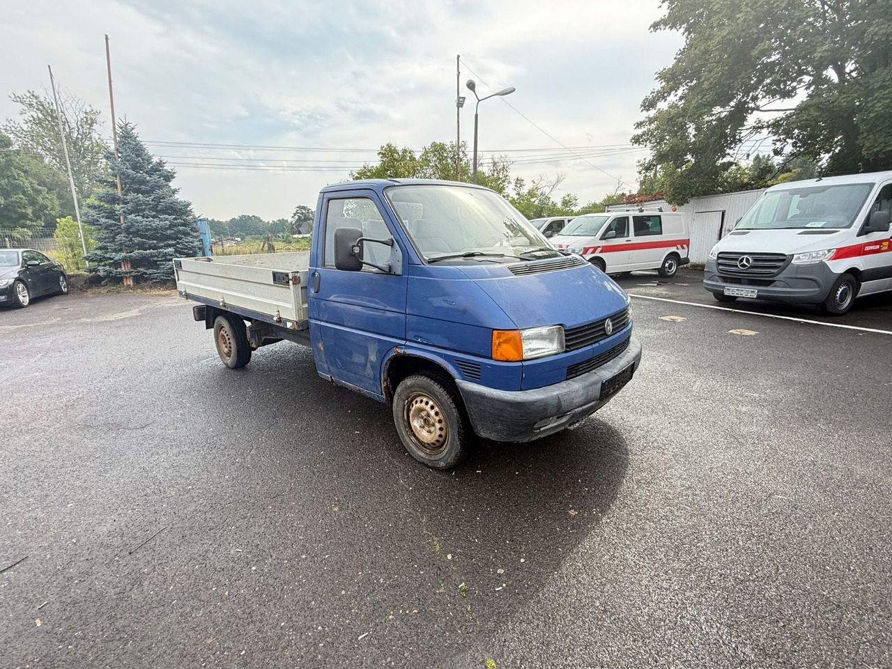 Volkswagen T4 2.5 TDI - Utilitaire plateau: photos 2 Volkswagen T4 2.5 TDI - Utilitaire plateau: photos 2
