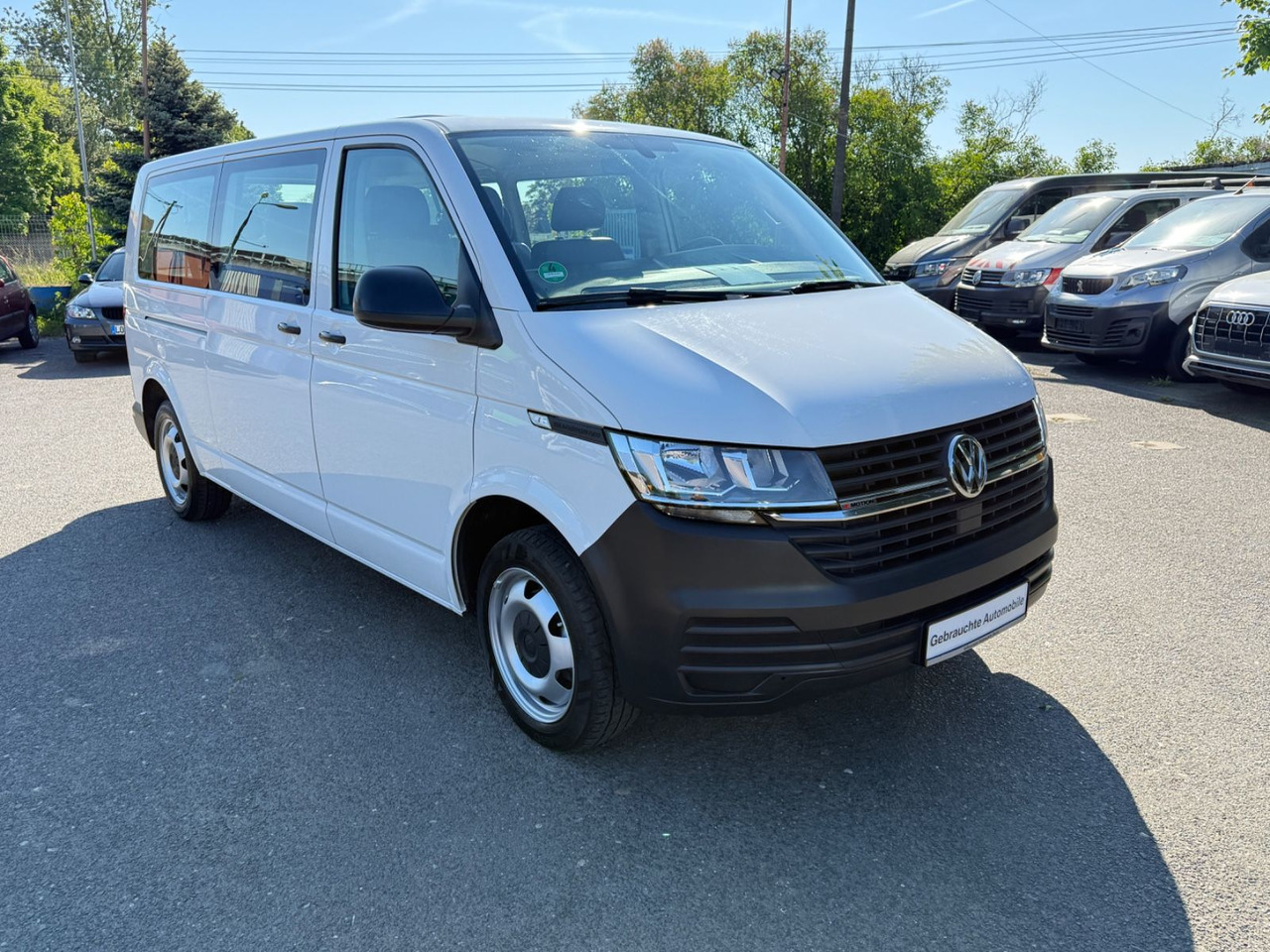 Volkswagen T6 Transporter Kombi lang 4MOTION - Transport de personnes: photos 1 Volkswagen T6 Transporter Kombi lang 4MOTION - Transport de personnes: photos 1
