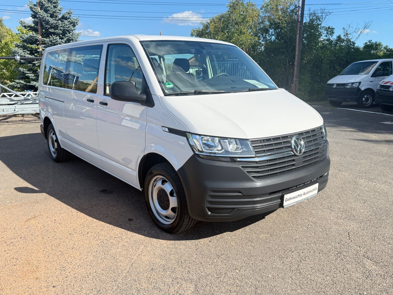Volkswagen T6 Transporter Kombi lang 9 Sitzer - Transport de personnes: photos 2 Volkswagen T6 Transporter Kombi lang 9 Sitzer - Transport de personnes: photos 2