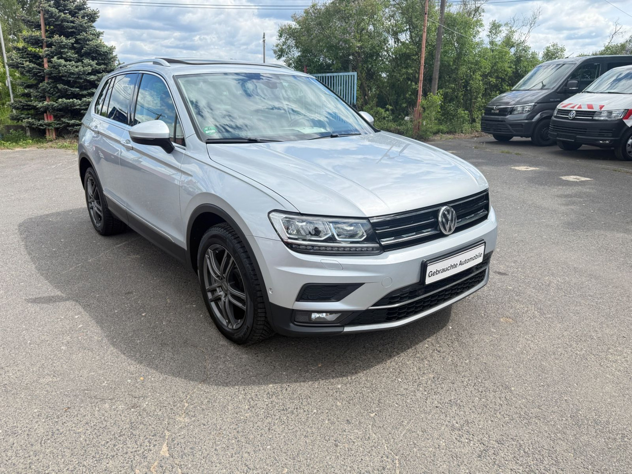 Volkswagen Tiguan Highline BMT/Start-Stopp 4Motion - SUV: photos 2 Volkswagen Tiguan Highline BMT/Start-Stopp 4Motion - SUV: photos 2