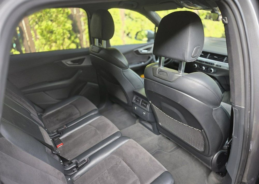Audi Q7 - SUV: photos 5 Audi Q7 - SUV: photos 5
