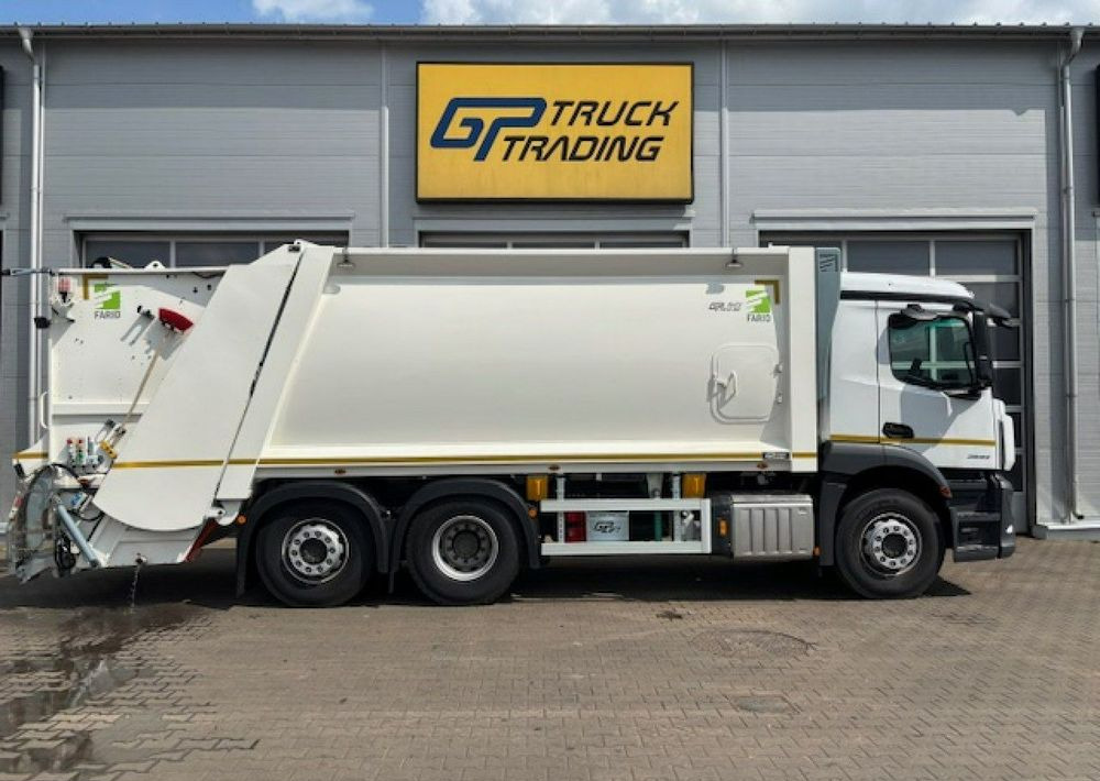 Mercedes-Benz Actros - Benne à ordures ménagères: photos 4 Mercedes-Benz Actros - Benne à ordures ménagères: photos 4