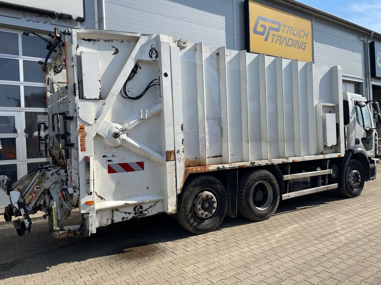 Renault Premium 280 — crédit-bail Renault Premium 280: photos 6