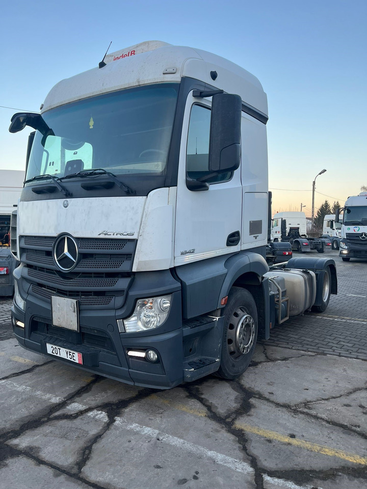 MERCEDES Actros 1842 - Tracteur routier: photos 3 MERCEDES Actros 1842 - Tracteur routier: photos 3
