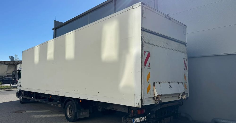 MAN TGL 12.250 4x2BL - Camion fourgon: photos 3 MAN TGL 12.250 4x2BL - Camion fourgon: photos 3