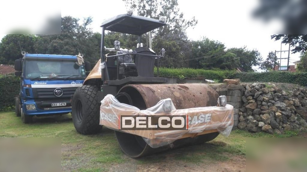 Compacteur neuf CASE 1107FX: photos 13