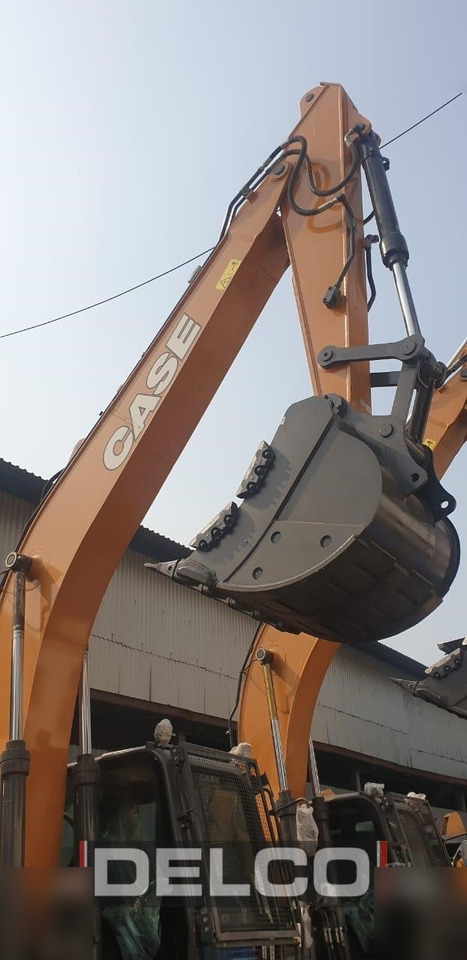 CASE CX220C LC - Pelle sur chenille: photos 2 CASE CX220C LC - Pelle sur chenille: photos 2