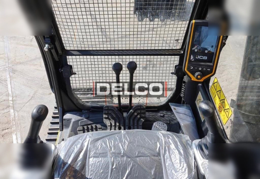 JCB 225 LC - Pelle sur chenille: photos 3 JCB 225 LC - Pelle sur chenille: photos 3