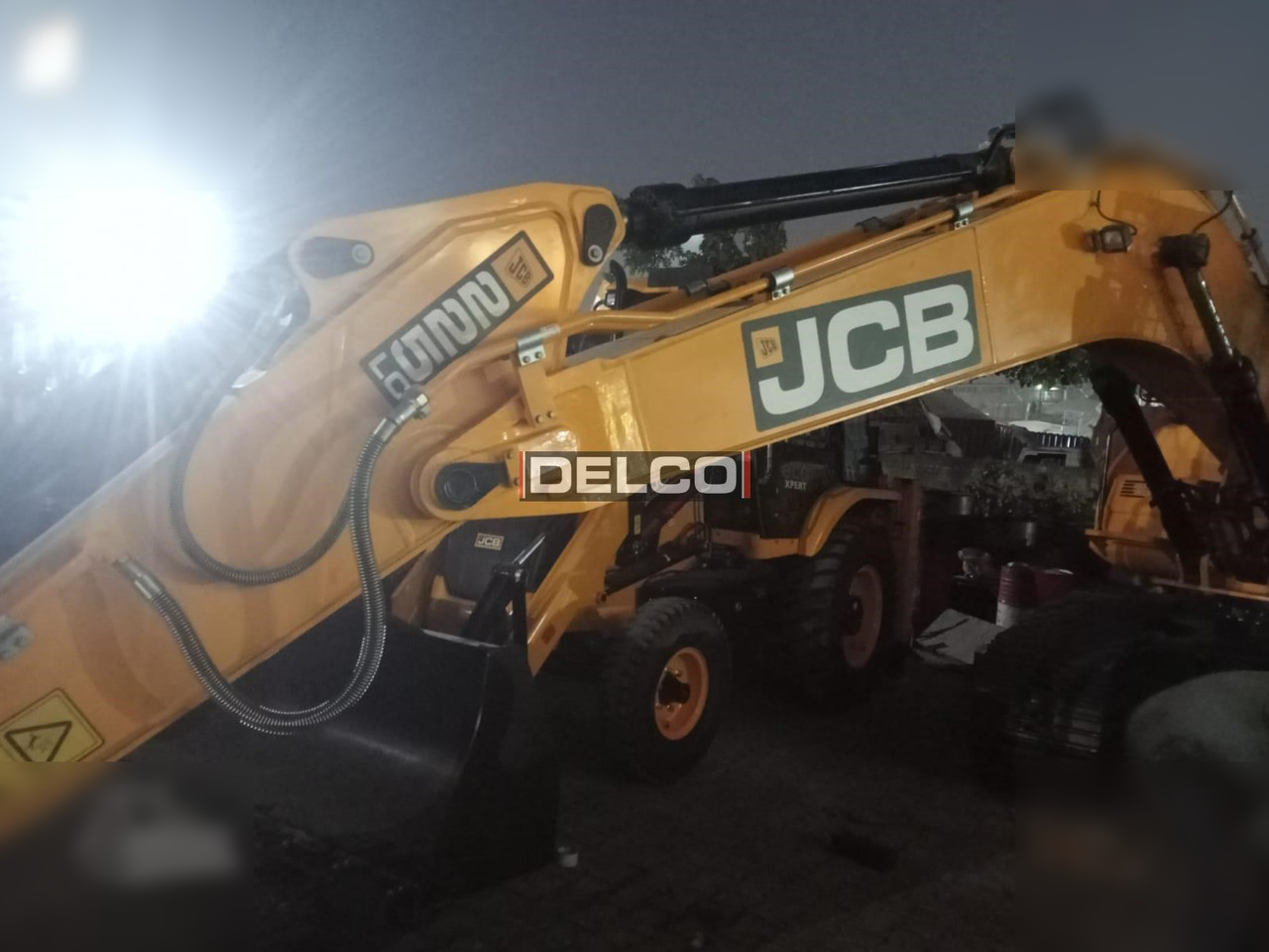 JCB 225 LC - Pelle sur chenille: photos 4 JCB 225 LC - Pelle sur chenille: photos 4
