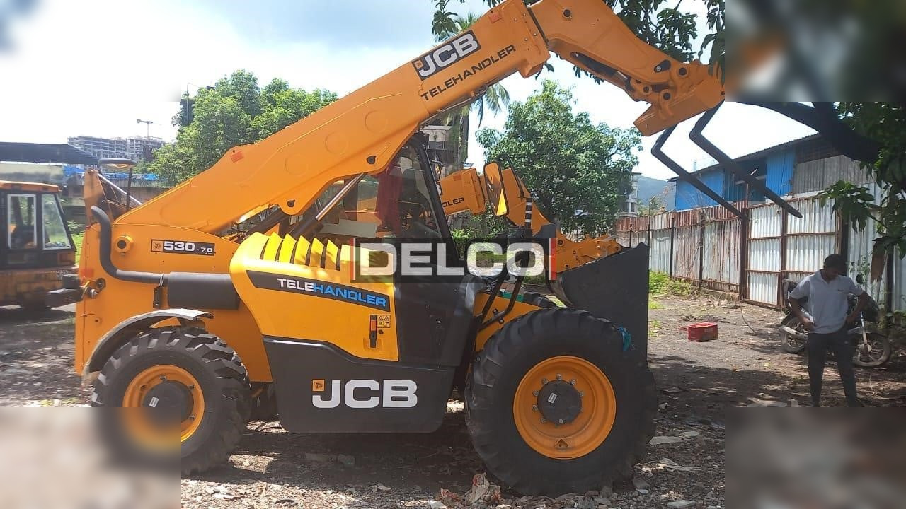 Chariot télescopique neuf JCB 530-70: photos 7