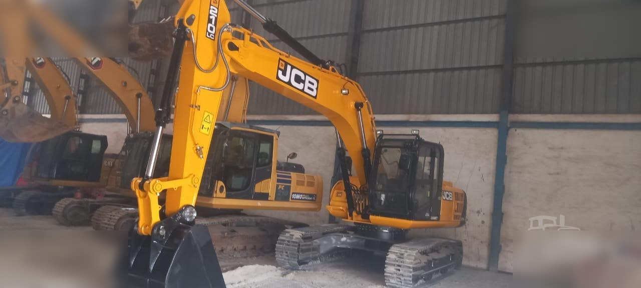 JCB JS210 LC - Pelle sur chenille: photos 1 JCB JS210 LC - Pelle sur chenille: photos 1