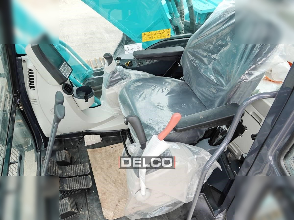 KOBELCO SK220 - Pelle sur chenille: photos 4 KOBELCO SK220 - Pelle sur chenille: photos 4