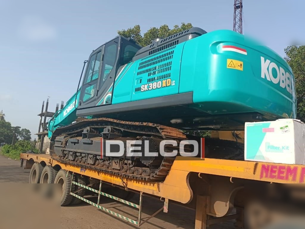 KOBELCO SK380XD LC-10 - Pelle sur chenille: photos 3 KOBELCO SK380XD LC-10 - Pelle sur chenille: photos 3