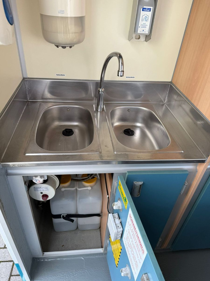 Renault Borco Höhns Fischmobil - Camion magasin: photos 5 Renault Borco Höhns Fischmobil - Camion magasin: photos 5