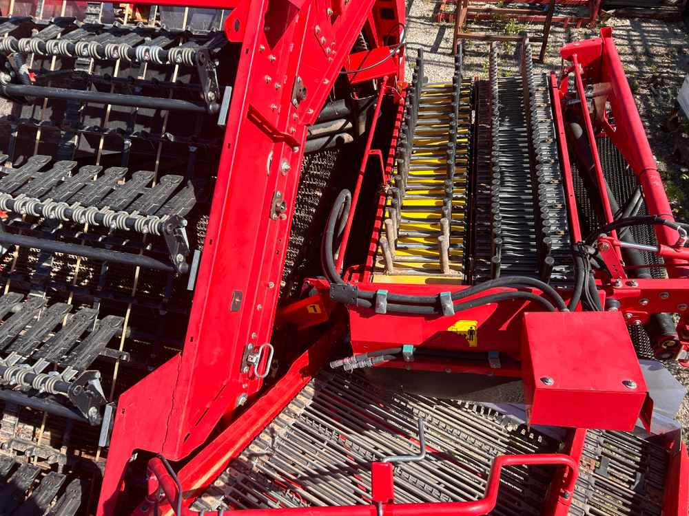 Grimme SE 260 UB - Arracheuse de pommes de terre: photos 3 Grimme SE 260 UB - Arracheuse de pommes de terre: photos 3