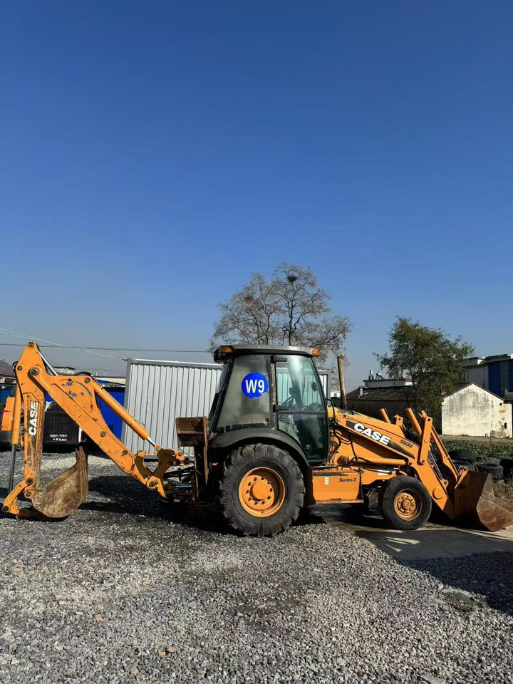 CASE 580 - Tractopelle: photos 3 CASE 580 - Tractopelle: photos 3