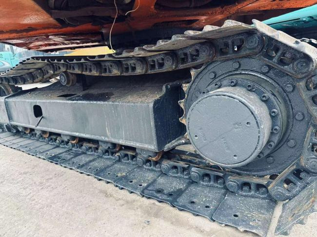 Hitachi EX60 - Pelle sur chenille: photos 5 Hitachi EX60 - Pelle sur chenille: photos 5