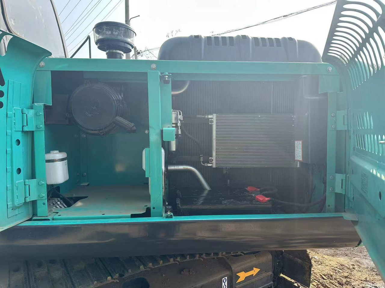 Kobelco SK200D - Pelle sur chenille: photos 3 Kobelco SK200D - Pelle sur chenille: photos 3