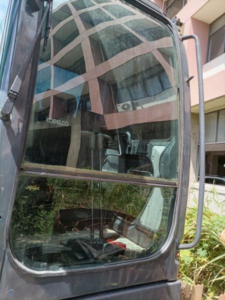 Kobelco SK75 - Mini pelle: photos 5 Kobelco SK75 - Mini pelle: photos 5