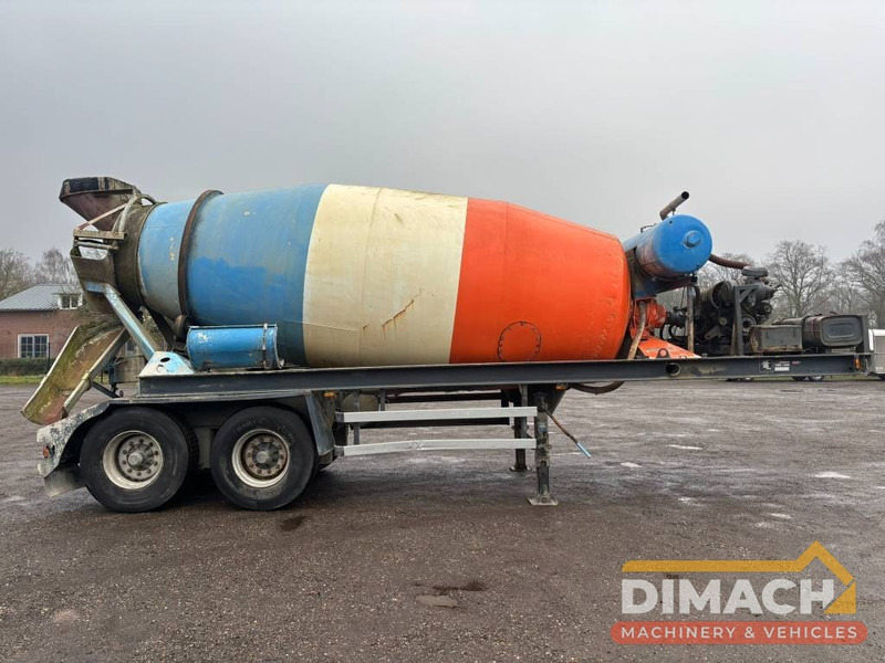 Deom Schmit DEOM SCHMIT 10m3 CIFA Mixer - Travaux routiers: photos 5 Deom Schmit DEOM SCHMIT 10m3 CIFA Mixer - Travaux routiers: photos 5