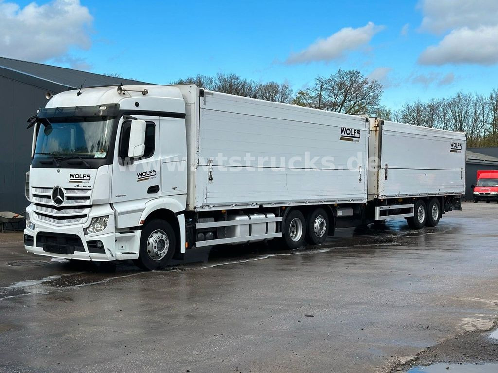 Camion pour le transport de boissons Mercedes-Benz Actros 2545L 6x2 Orten LBW Komplettzug: photos 1