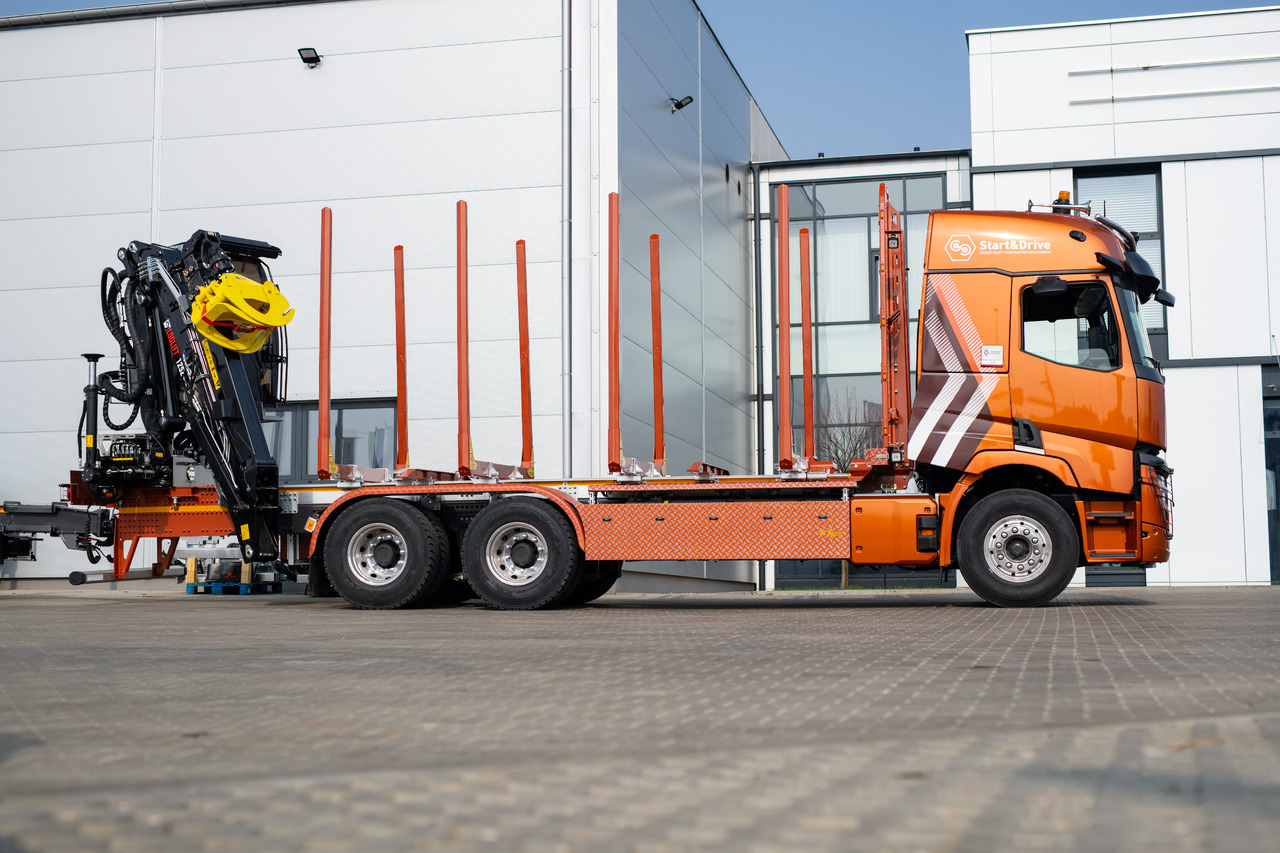 RENAULT TRUCKS C P6X4 Loglift 125 Z 93 C P6X4 Loglift + 125 Z 93 - Camion grumier, Camion électrique: photos 1 RENAULT TRUCKS C P6X4 Loglift 125 Z 93 C P6X4 Loglift + 125 Z 93 - Camion grumier, Camion électrique: photos 1